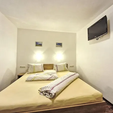 Opal By Interhome Apartman *